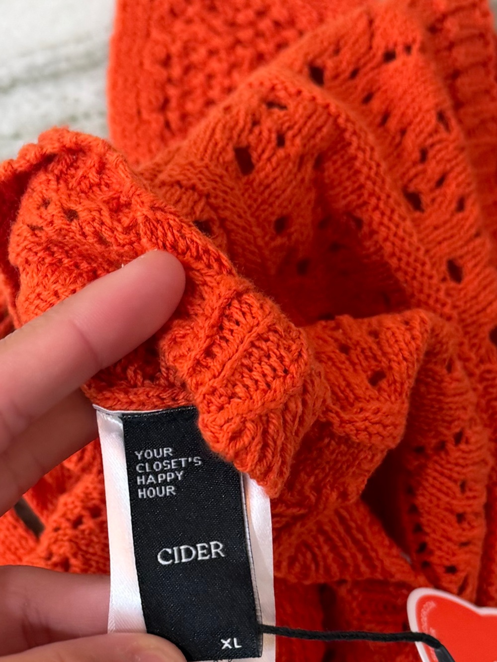 NWT Cider Orange Crochet Halter Crop Top Women’s XL - Picture 6 of 6